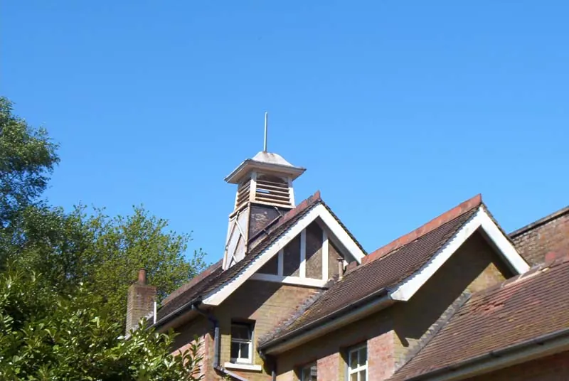 Brookwood station building